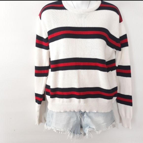 Brandy Melville Sweaters - Brandy melville Bernadette sweather size SM
